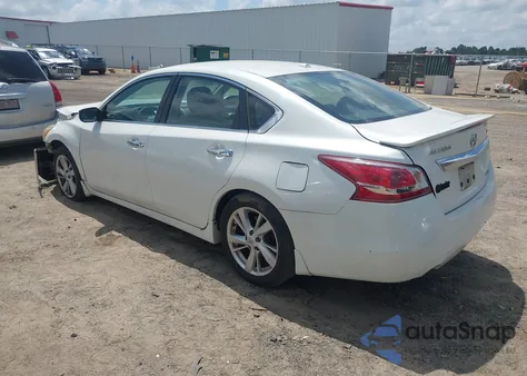 2013 Nissan Altima 2.5 Sv z USA, uszkodzony, nr VIN 1N4AL3AP1DC245991
